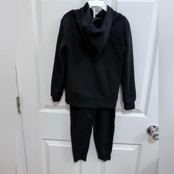 Jordan Jersey Pack Pullover Set in Black, Size 4T - Picture 4 of 4